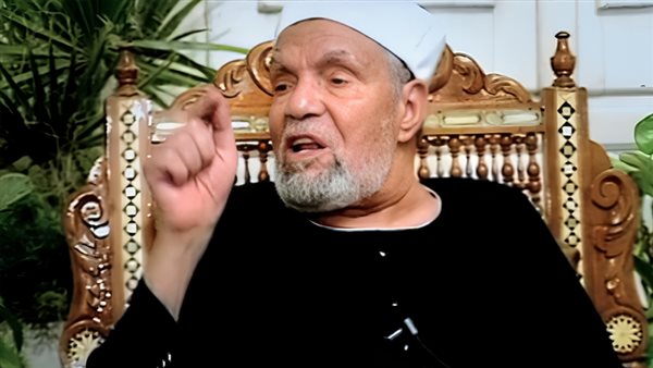 من خواطر الشعراوي، إمام الدعاة يوضح الفرق بين عذاب الأمم السابقة وأمة محمد (فيديو)