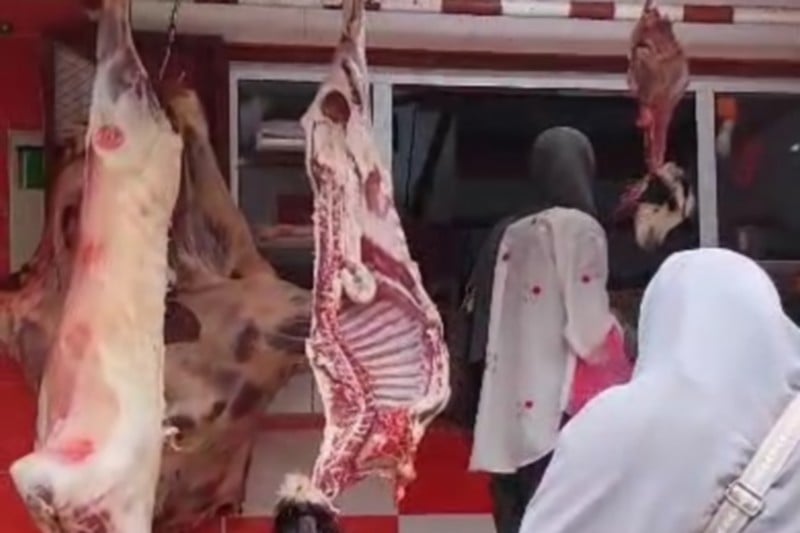 بعد أسعار قياسية.. اللحوم الحمراء تتراجع بفعل الركود وزيادة العرض