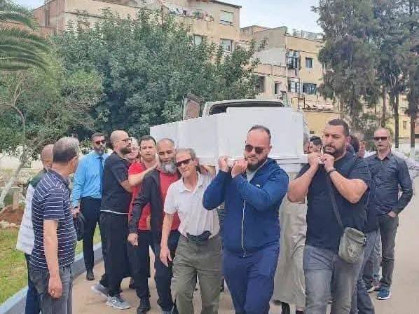 تشييع جثمان الفنان الراحل عبد المجيد مسكود بمقبرة العالية بالجزائر العاصمة