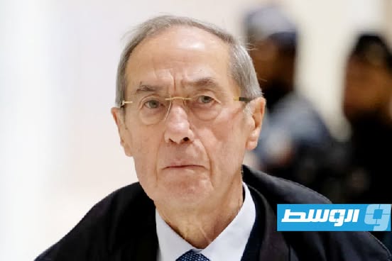 «رسالة لاذعة» من مساعد ساركوزي ضده تكشف سر مأدبة عشاء في طرابلس