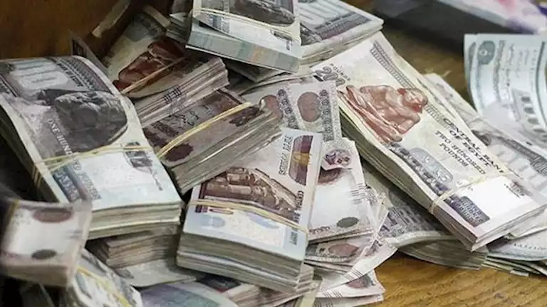 ضبط شخص بمحافظة الجيزة لقيامه بتزوير وتقليد العملات المحلية
