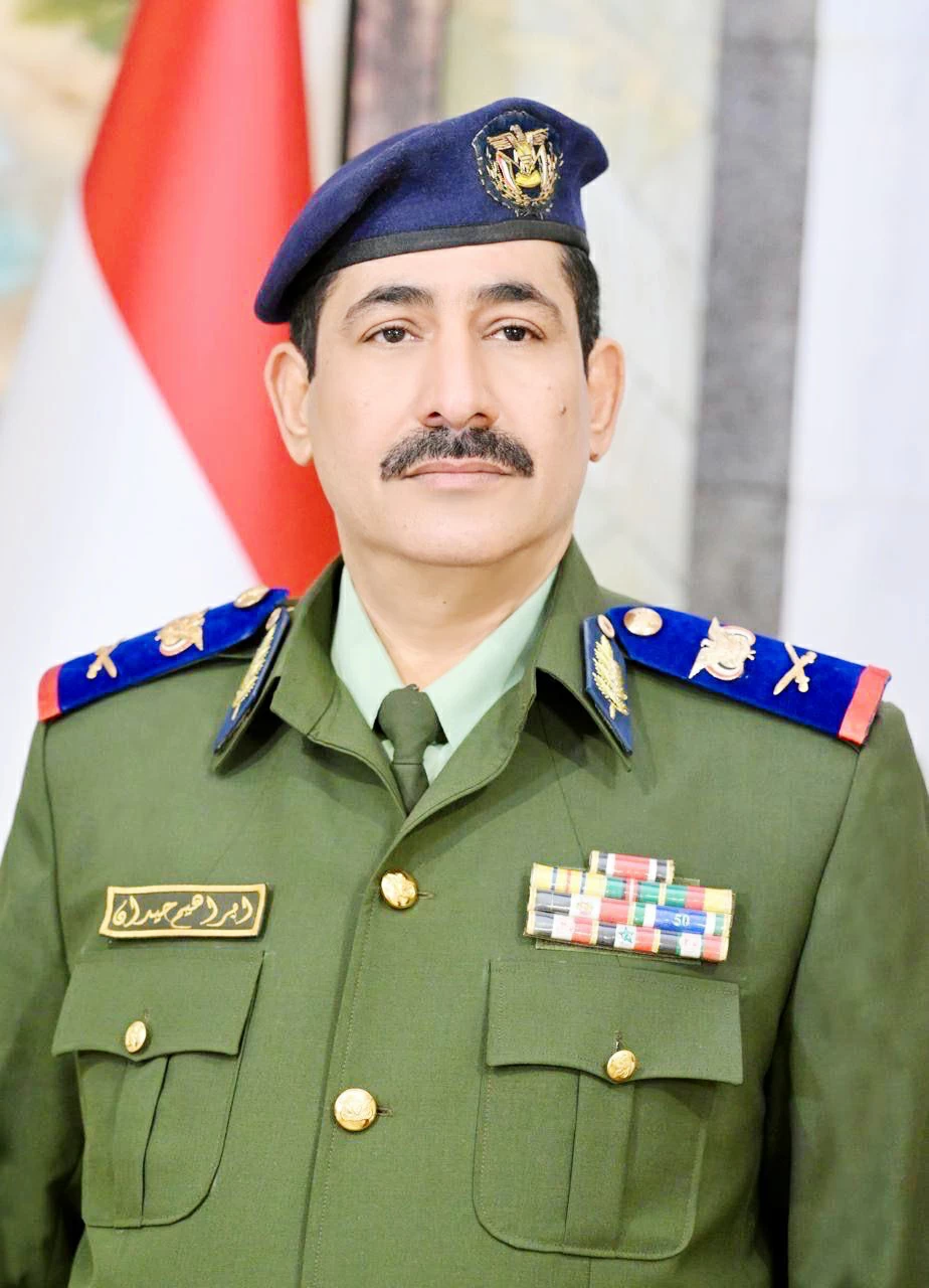 وزير الداخلية اليمني لـ«عكاظ»: التنسيق مع السعودية حقق النجاحات للأجهزة الأمنية اليمنية