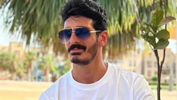 تخفيف عقوبة البلوجر "شاكر محظور" إلى الحبس سنة