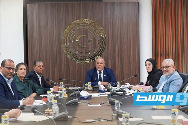 حكومة الوحدة تراجع الردود على ملاحظات خبراء منظمتي العمل العربية والدولية