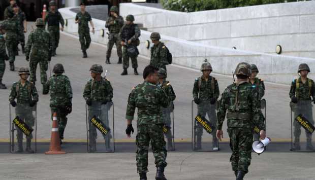 عاجل.. الجيش التايلاندي تعلن وقوع تبادل إطلاق نار مع كمبوديا على الحدود