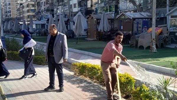 محافظ الدقهلية يتابع استعدادات "شرق وغرب المنصورة" لاحتفالات عيد القيامة وشم النسيم