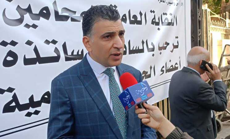 أجهزة الأمن المصرية تلقي القبض على مقرر لجنة الدفاع عن سجناء الرأي محمد أبو الديار