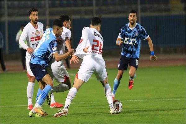 الأهلي يراقب من بعيد.. الزمالك وبيراميدز يشعلان سباق القمة
