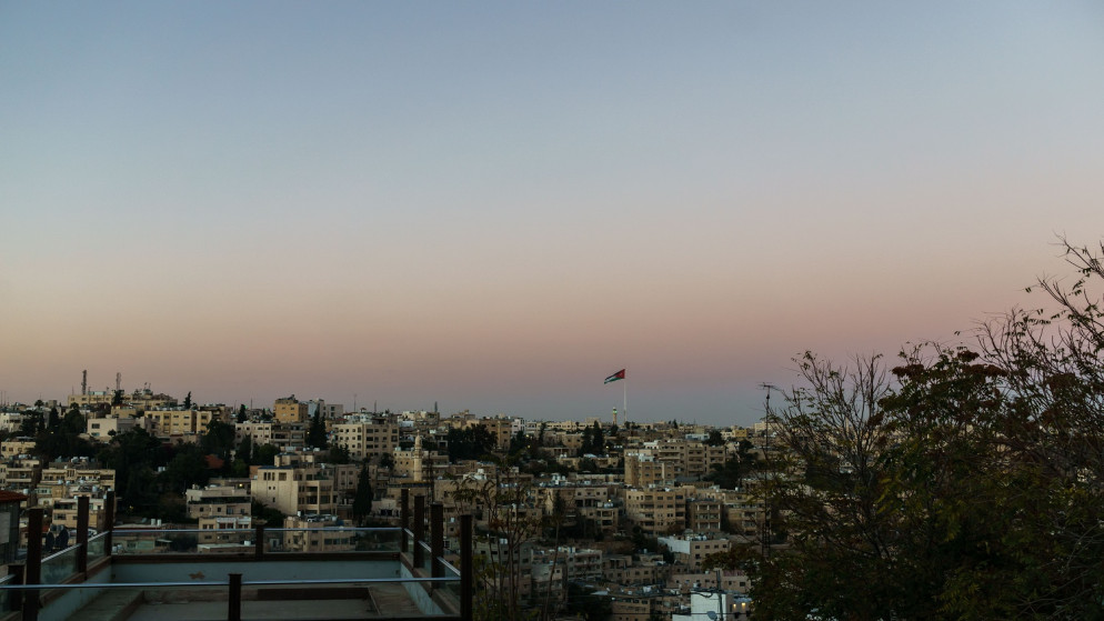 انخفاض ملموس على درجات الحرارة السبت
