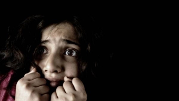 كانت لوحدها في البيت.. سيدة تتهم ابن خالتها بالتحـ رش بها في أكتوبر