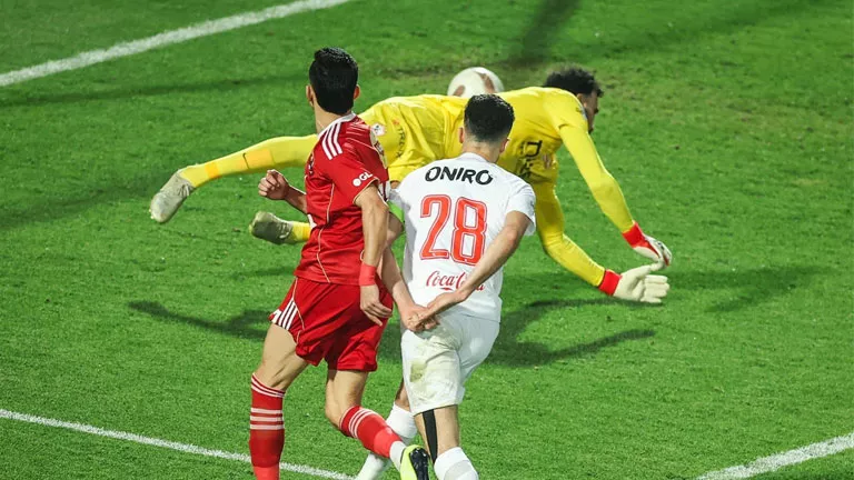 كيف تفاعل رواد مواقع التواصل الاجتماعي مع فوز الأهلي على الزمالك؟
