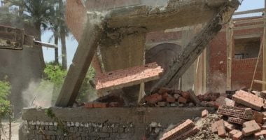 إزالة مخالفات بناء وتعديات على الأراضى الزراعية خلال حملات بمراكز وأحياء الجيزة