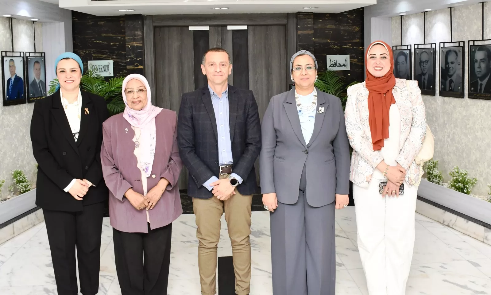 خلال إستقباله لوفد المجلس القومى للمرأة .. محافظ أسوان : التأكيد على الشراكة الإستراتيجية بين المحافظة والمجلس لتمكين المرأة