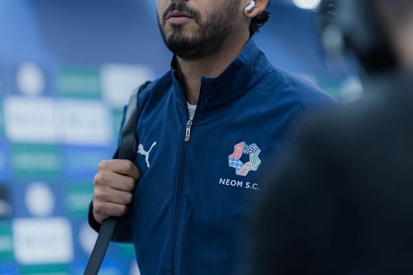 نيوم يعلن رحيل أحمد حجازي