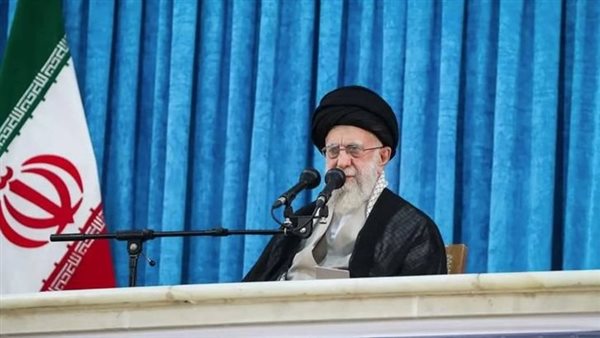 سيناتور أمريكي: تغيير القيادة في إيران هو الخيار الأفضل للمنطقة