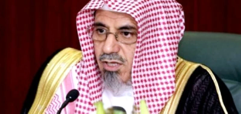 ابن حميد وابن باز: الضرورة تبيح الفطر بما يدفع الضرر