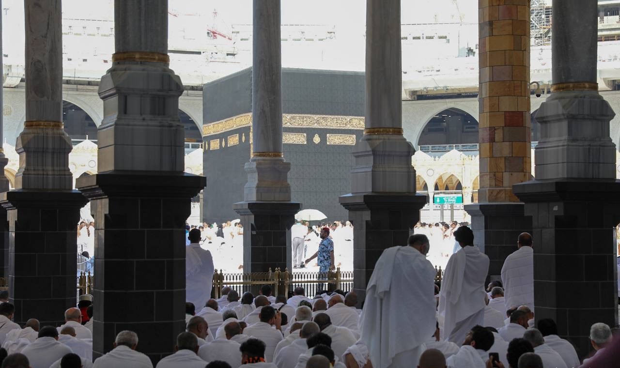 الخاسر من لم يغتنمه بـ5 أعمال.. خطيب المسجد الحرام: رمضان موسم إيماني عظيم