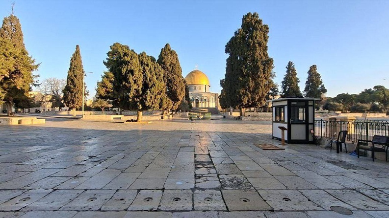 الاحتلال يواصل إغلاق المسجد الأقصى المبارك لليوم الـ17 على التوالي