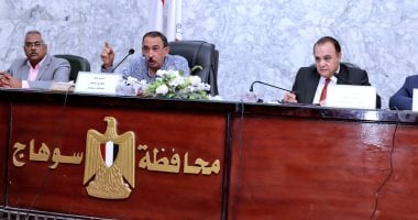 محافظ سوهاج: استرداد أراضى الدولة من المتعثرين فى سداد الأقساط