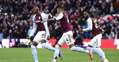 أستون فيلا يخطف التعادل من ليدز وبرايتون يهزم برينتفورد بالدورى الإنجليزى