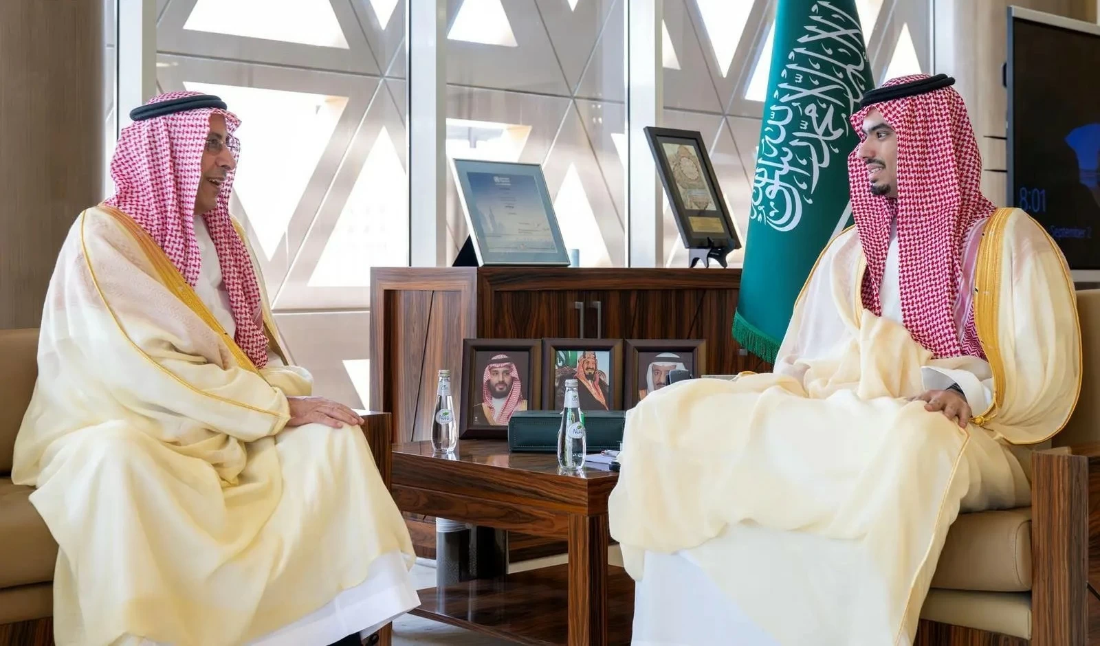 الأمير راكان بن سلمان يستقبل الرئيس التنفيذي للهيئة الملكية لمدينة الرياض