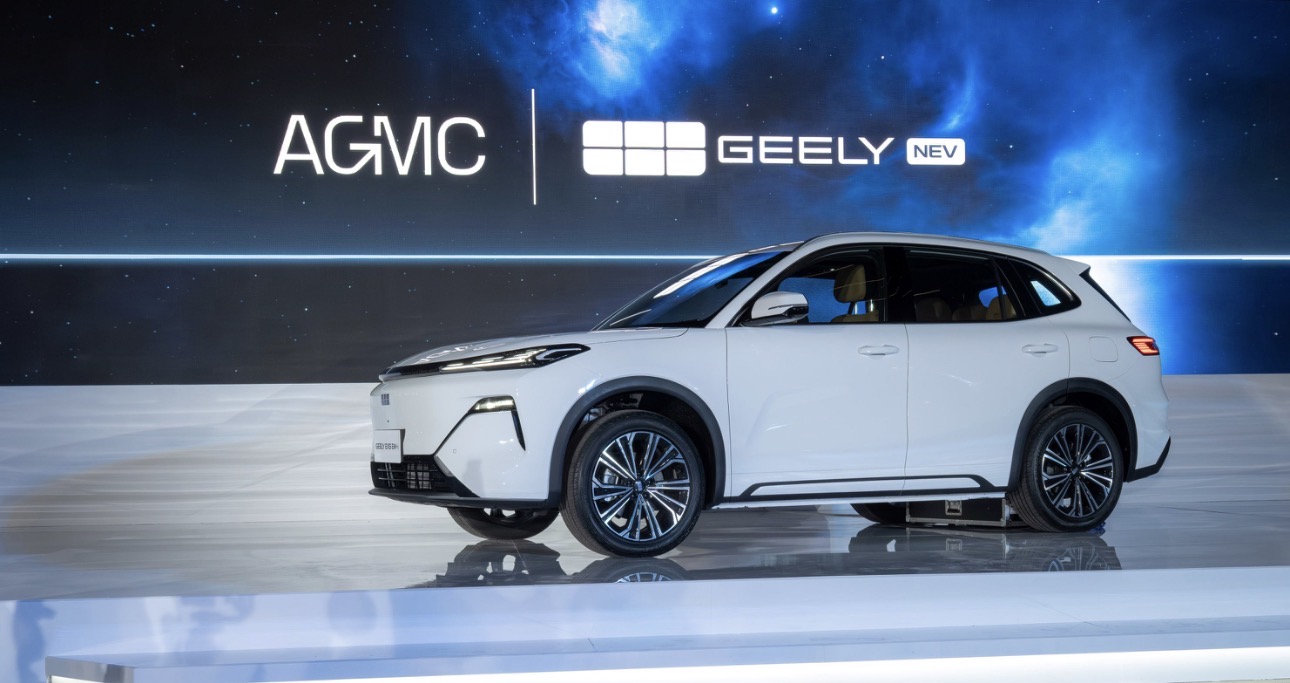 جيلي الإمارات تُطلق علامة جديدة لمركبات الطاقة الجديدة مع طرح سيّارة جيلي EX5 EM