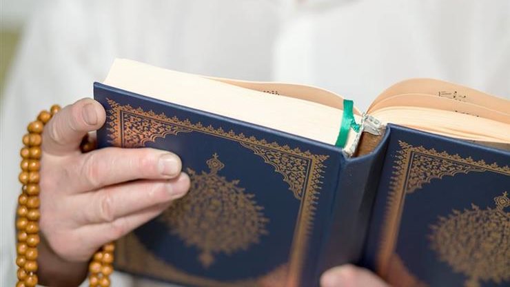 الخطيئة والتوبة.. قصة سيدنا آدم و قوة الاعتذار والرجوع إلى الله