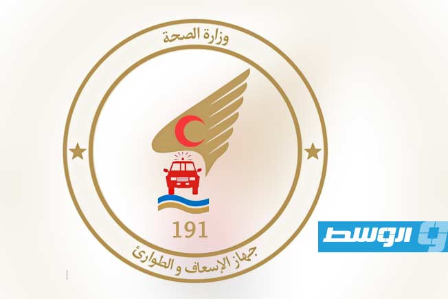 انقلاب سيارة بها عائلة من 4 أفراد شمال الكفرة
