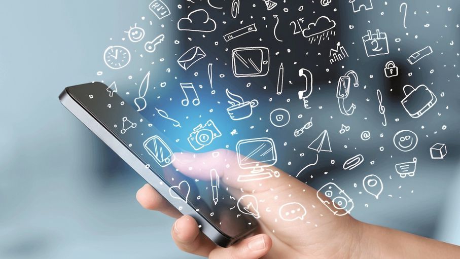 الإنترنت.. استخدام مفرط بهدف الترفيه