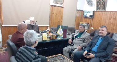 رئيس سوهاج الأزهرية يتابع استعدادات الاحتفال بذكرى تأسيس الجامع الأزهر