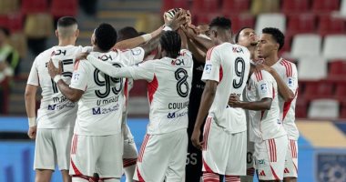 الجزيرة يكتسح بني ياس برباعية في الدوري الإماراتي بمشاركة محمد النني