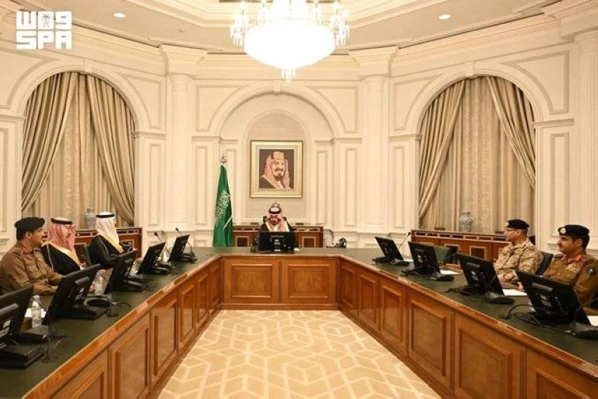 أمير منطقة المدينة المنورة يترأس اجتماع أعضاء اللجنة الأمنية الدائمة للحج والعمرة