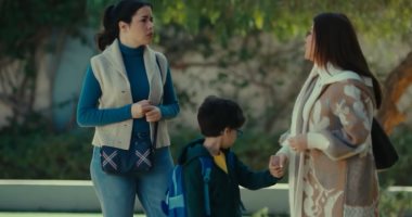 مسلسل اللون الأزرق الحلقة 12.. آمنة تصطحب أدهم إلى المدرسة وتعطي تعليمات للمشرفة