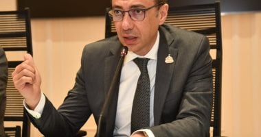 "صحة النواب" تشكر الرئيس السيسى لتوجيهه بتحسين أجور رجال الإسعاف