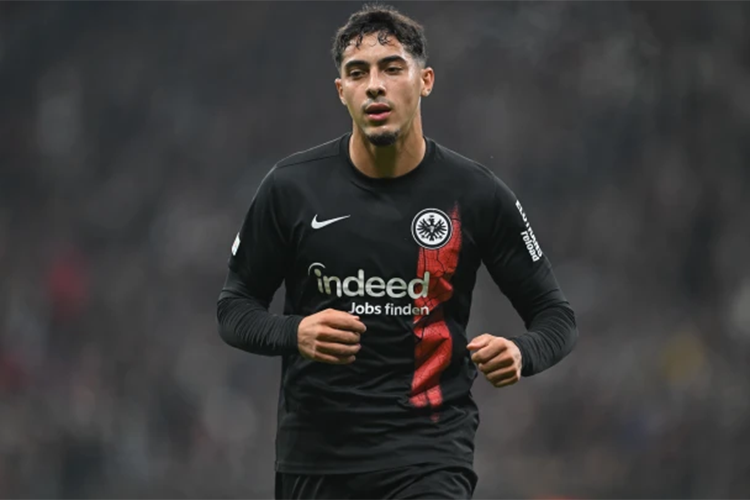 شايبي مطلوب في الدوري الإنجليزي الممتاز