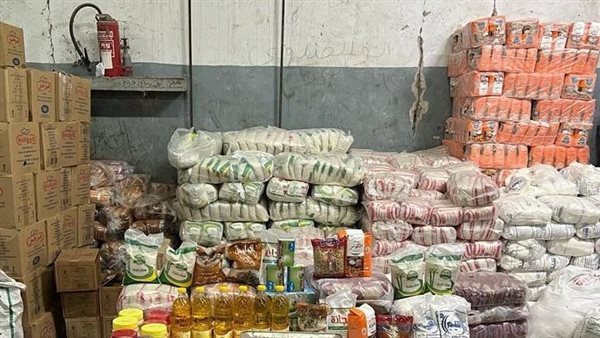 حبس وغرامة، عقوبة شراء المواد التموينية لإعادة بيعها