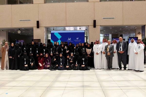 كلية الصحة العامة تجمع المبتكرين في معرض البحث والابتكار بالدمام