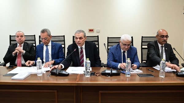 جدل بقوى عاملة النواب بعد رفض إدراج مشروع قانون ضمن مشروع الحكومة