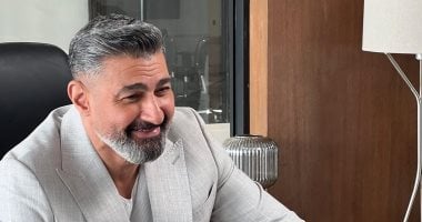 ياسر جلال: أؤمن بكوميديا الموقف وليس الإفيهات اللفظية