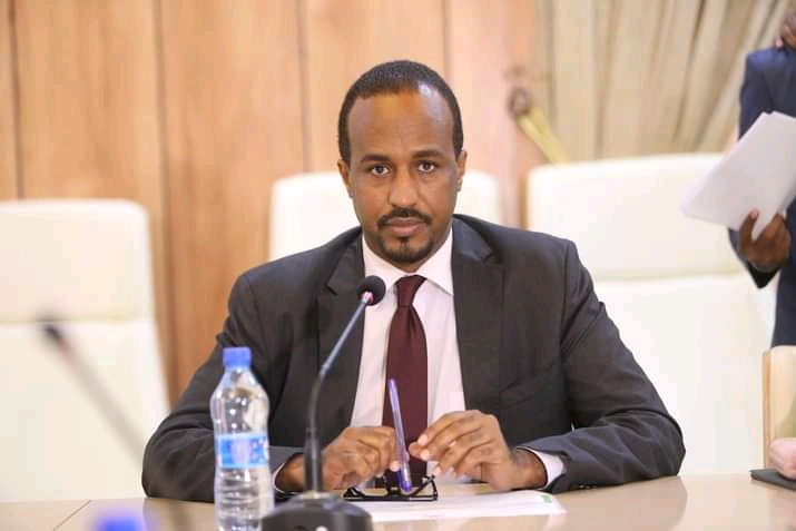 وزير فيدرالي يتهم ولاية بونتلاد باستخدام القوة ضد المدنين في بلدة بدن