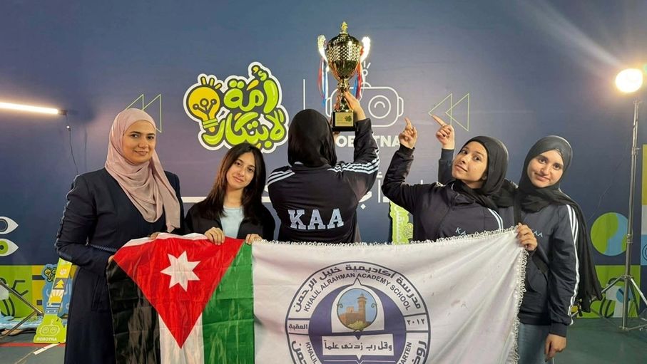 أكاديمية خليل الرحمن تحصد الذهب والبرونز في مسابقة "أمة الابتكار"