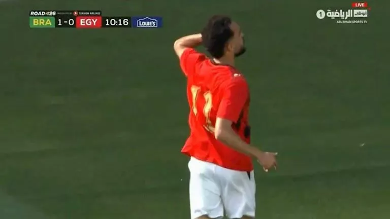 زيكو يعادل النتيجة لمصر أمام البرازيل
