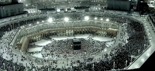 أول صلاة تراويح في رمضان بالمسجد الحرام.. انتظام وانسيابية وخدمة متكاملة للمصلين