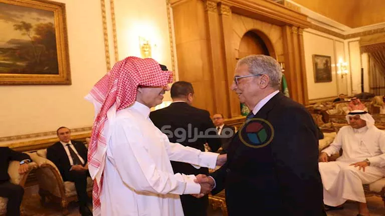 عزاء والد السفير صالح الحصيني.. حضور مكثف لرموز الدولة