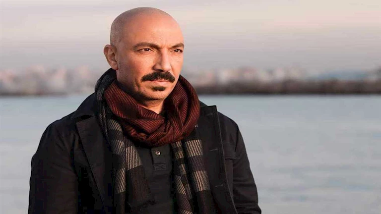 طارق لطفي يعلق بطريقة ساخرة على خروج نيمار ورونالدو من المونديال