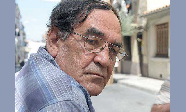 صلاح فائق: شاعر المفارقة وباني العوالم المختزلة