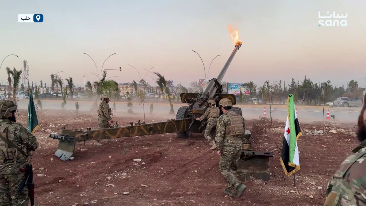 بعد انقطاع لأكثر من 14 عاماً.. وحدات من الجيش العربي السوري في حلب تطلق مدفع رمضان
