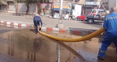 كثافات مرورية بسبب كسر ماسورة بطريق الإسماعيلية الصحراوى