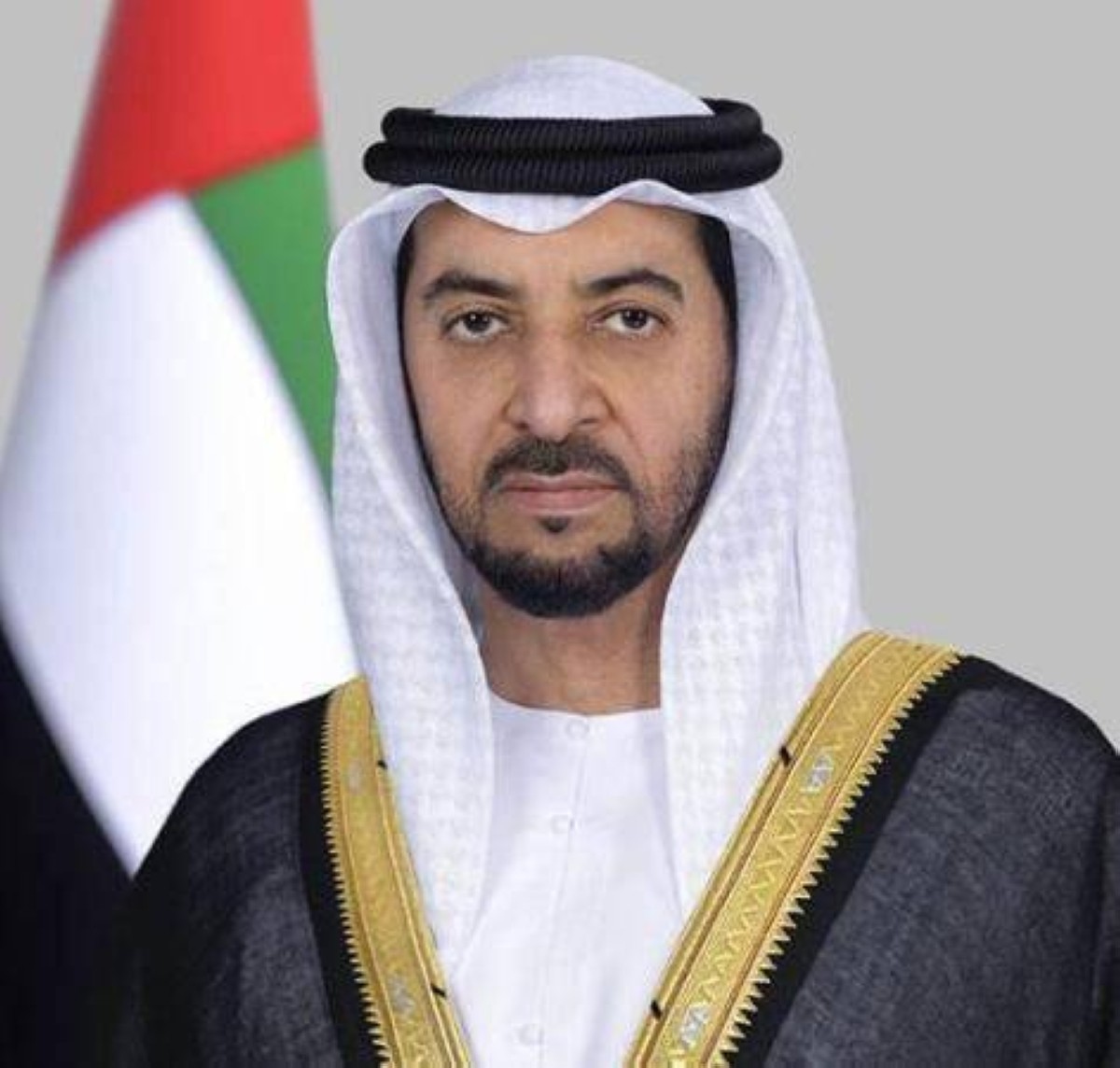 هزاع بن زايد: تمنياتنا للكويت المزيد من التقدم والازدهار
