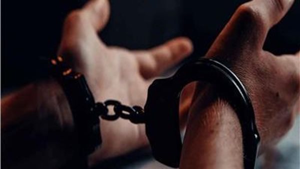 مقعد واحد يشعل معركة في بني سويف، حبس سائق ميكروباص و3 عمال بعد مشاجرة وتحطيم السيارة